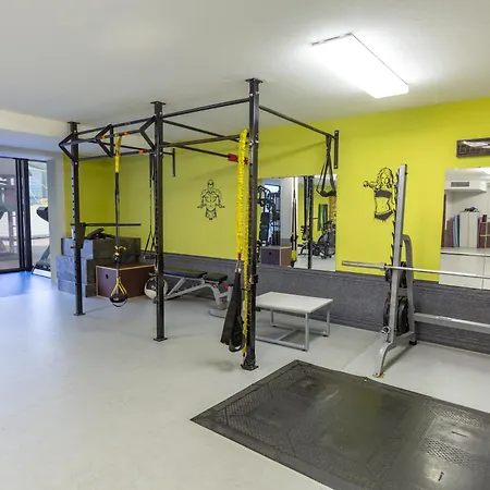 Guest house Baseline Sportovy Areal &